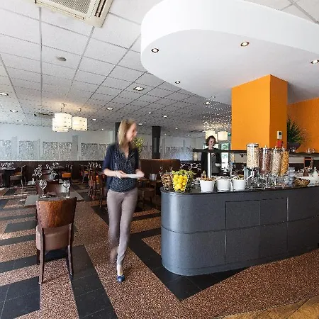 Velotel Hotel